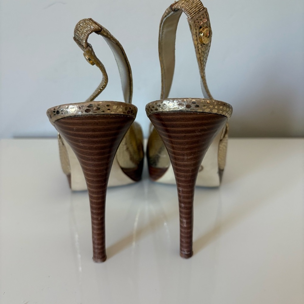 Michael Kors Women’s Gold Peep-Toe Slingback High Heels - Picture 4 of 6